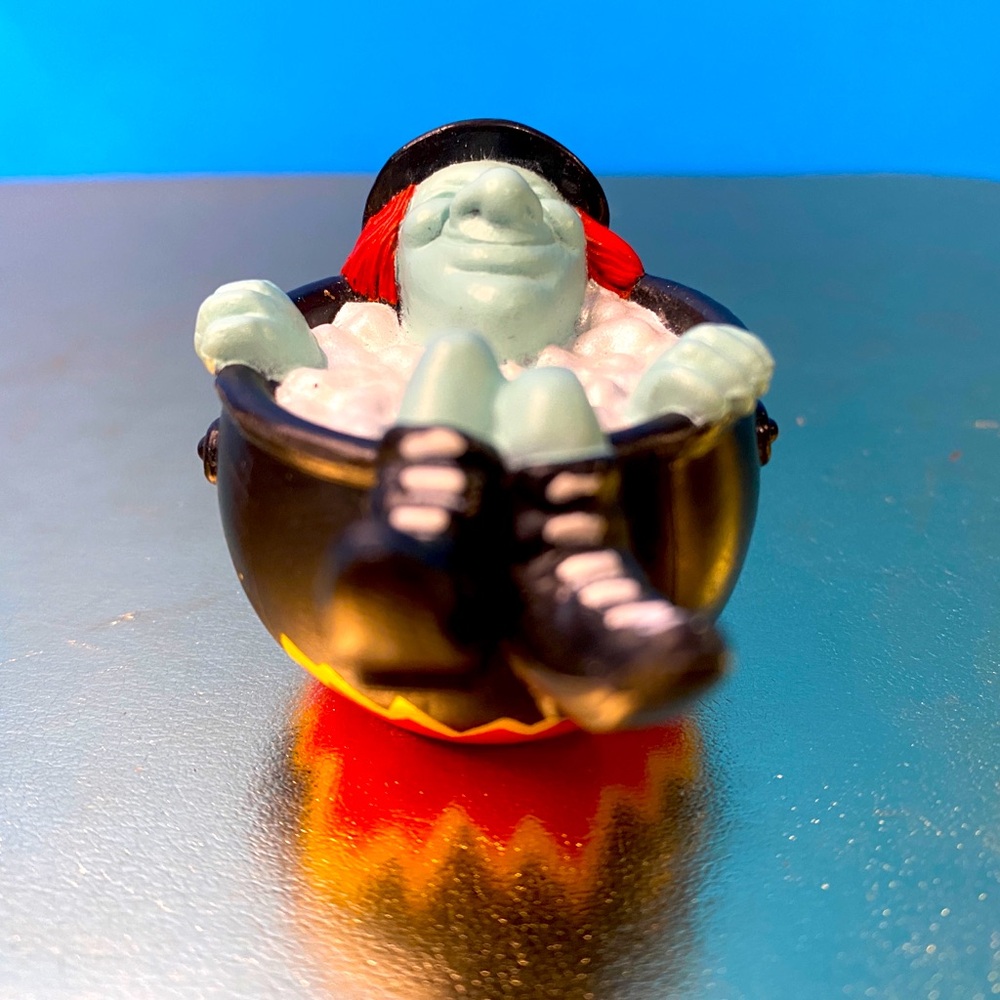 HALLMARK HEARTLINE VTG 80’s WITCH IN CAULDRON HALLOWEEN HOWLERS - Picture 4 of 9